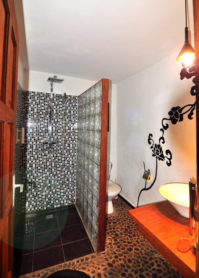 Rova Hotel Antananarivo Eksteriør billede