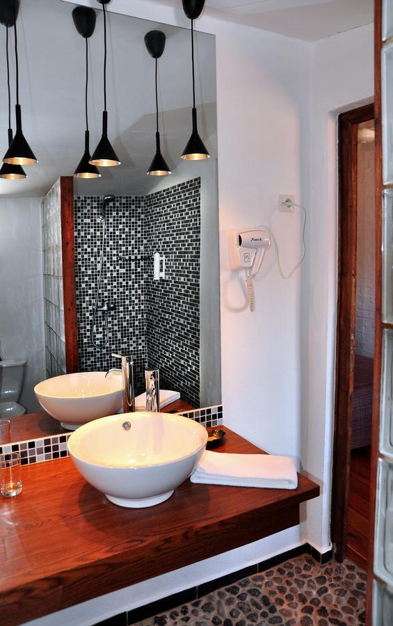 Rova Hotel Antananarivo Eksteriør billede