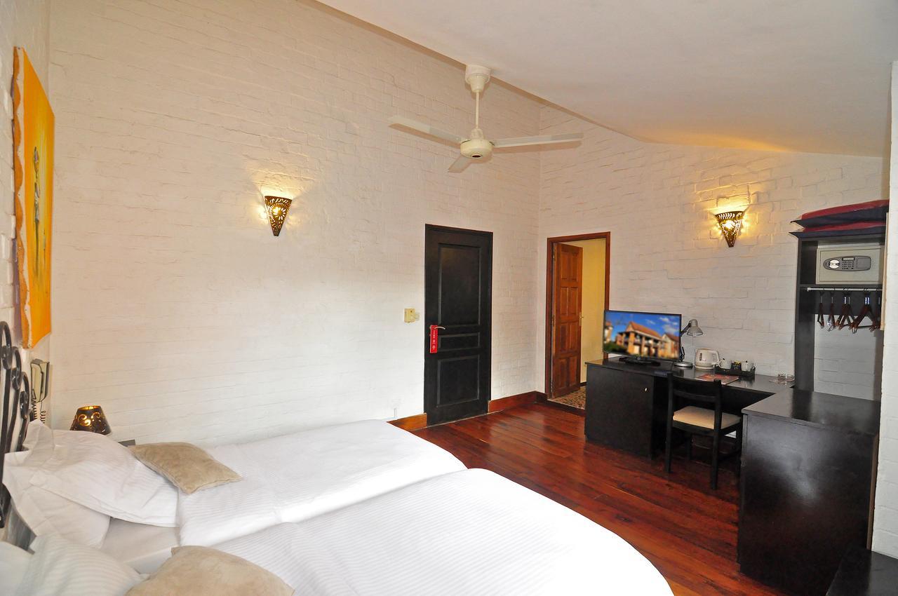 Rova Hotel Antananarivo Eksteriør billede